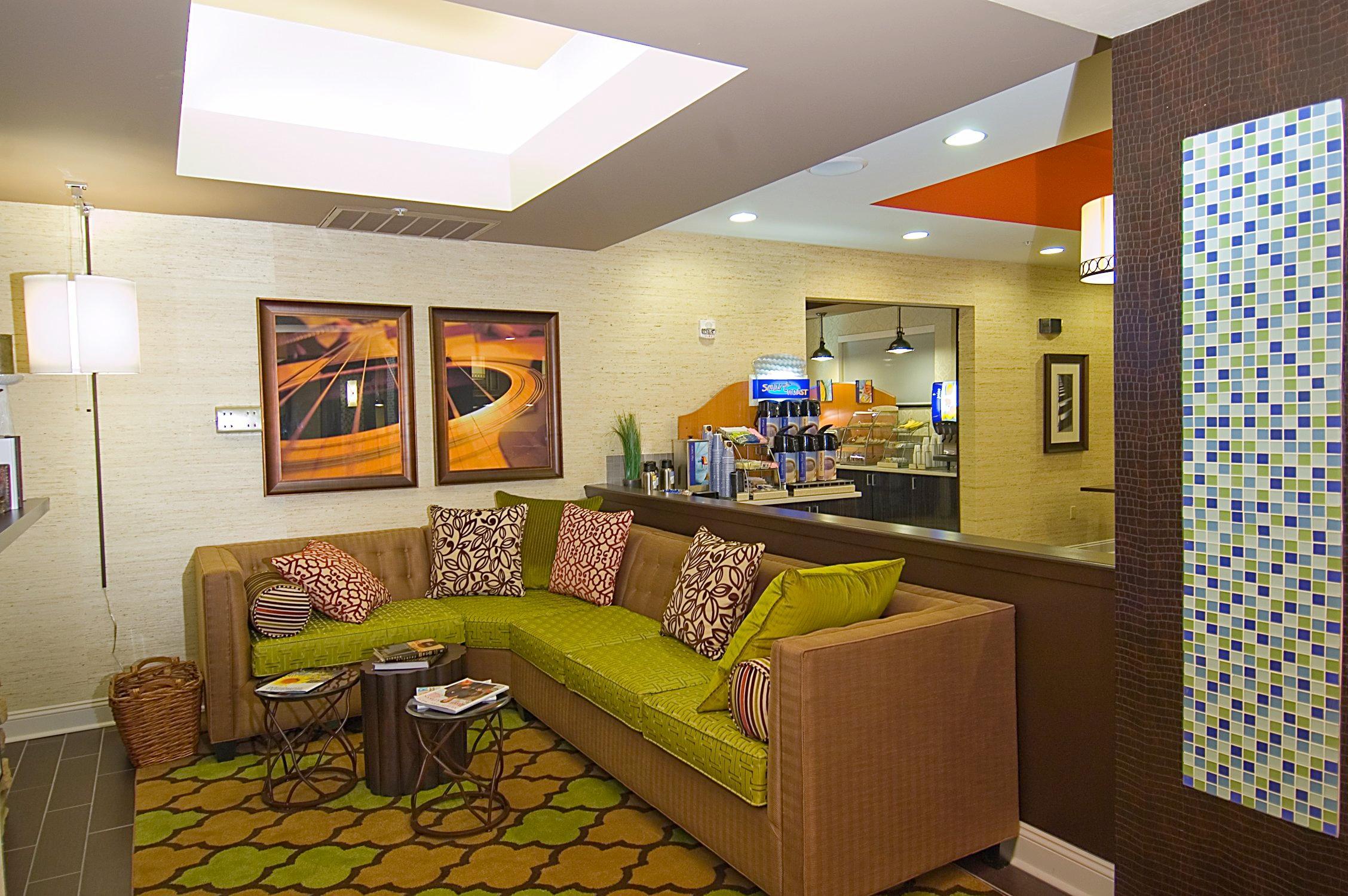 Holiday Inn Express Fulton By Ihg Exterior photo